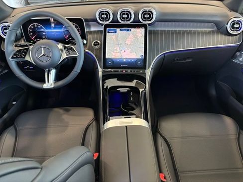 Used 2026 Mercedes-Benz GLC 300 4MATIC image 21