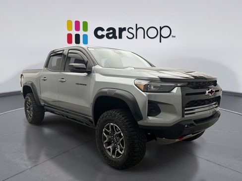 Used 2024 Chevrolet Colorado ZR2 w/ ZR2 Convenience Package III AWD/4WD image 7