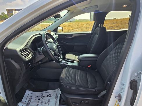 Used 2023 Ford Escape Active AWD/4WD image 12
