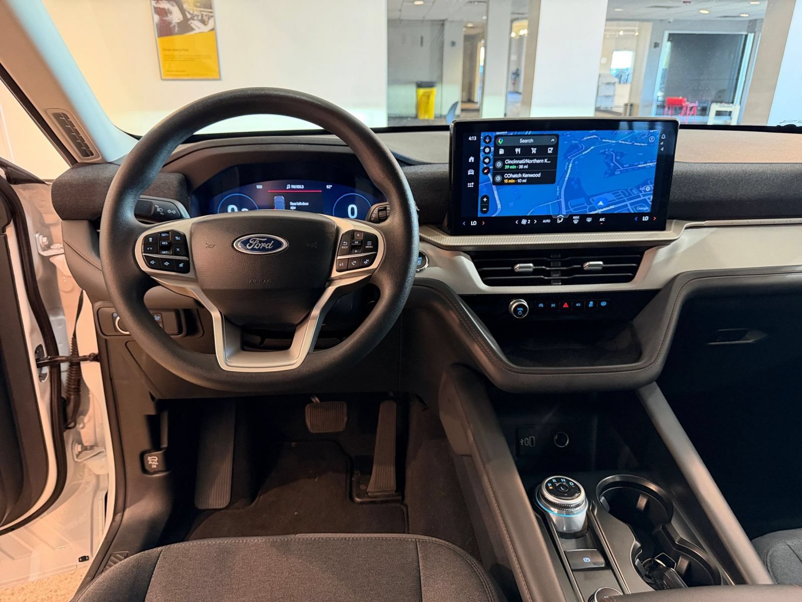 Used 2026 Ford Explorer Active AWD/4WD image 35