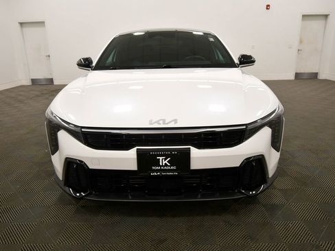 Certified 2025 Kia K4 GT-Line Turbo image 11