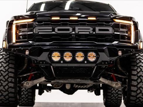 Used 2025 Ford F150 Raptor AWD/4WD image 35