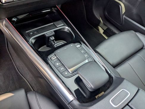 Used 2023 Mercedes-Benz GLA 250 image 14