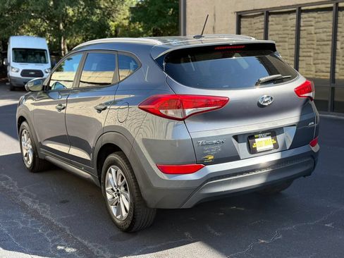 Used 2016 Hyundai Tucson SE w/ Option Group 02 AWD/4WD image 8