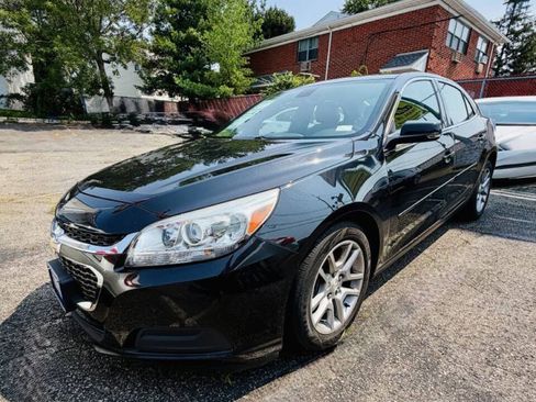 Used 2014 Chevrolet Malibu LT w/ Power Convenience Package FWD image 4