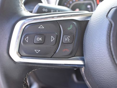 Used 2018 Jeep Wrangler Unlimited Sahara image 19