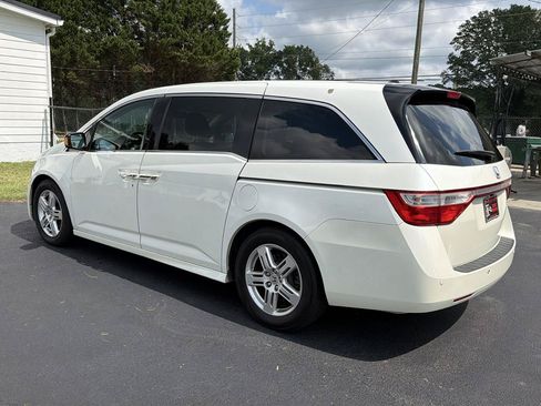 Used 2012 Honda Odyssey Touring image 4