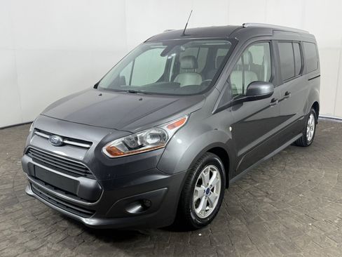 Used 2017 Ford Transit Connect Titanium FWD image 3