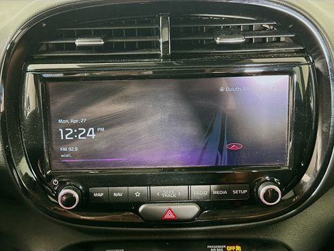 Used 2022 Kia Soul EX FWD image 19
