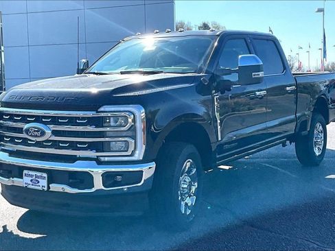 New 2026 Ford F350 Lariat w/ Lariat Ultimate Package image 2