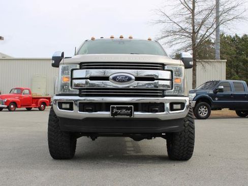 Used 2017 Ford F250 Lariat w/ Lariat Ultimate Package image 2