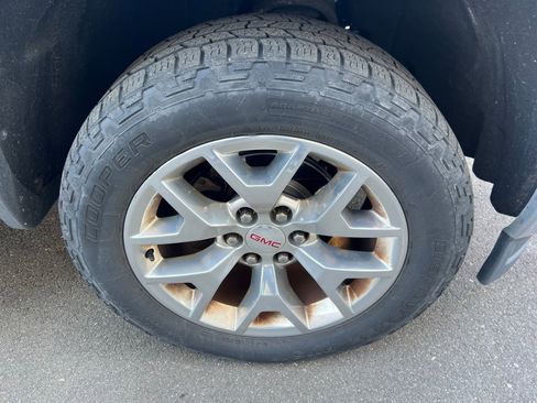 Used 2015 GMC Sierra 1500 SLT w/ SLT Crew Cab Value Package image 25