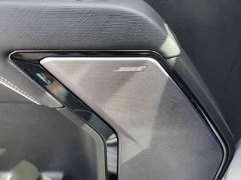 Used 2025 GMC Sierra 1500 AT4X image 28