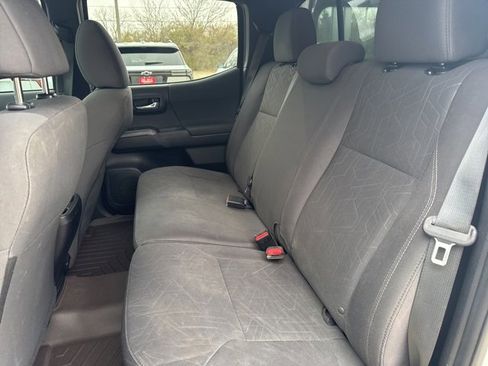 Used 2016 Toyota Tacoma 4x4 Double Cab image 26