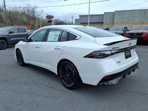 New 2026 Nissan Sentra SR image 3