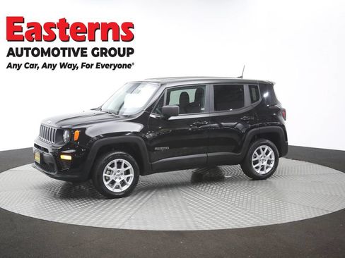 Used 2023 Jeep Renegade Latitude AWD/4WD image 57