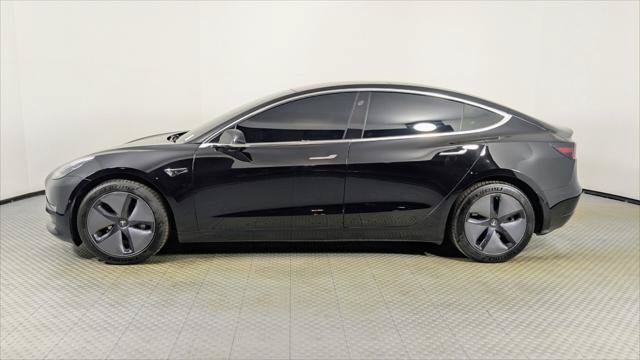 Used 2019 Tesla Model 3 Standard Range Plus RWD image 3