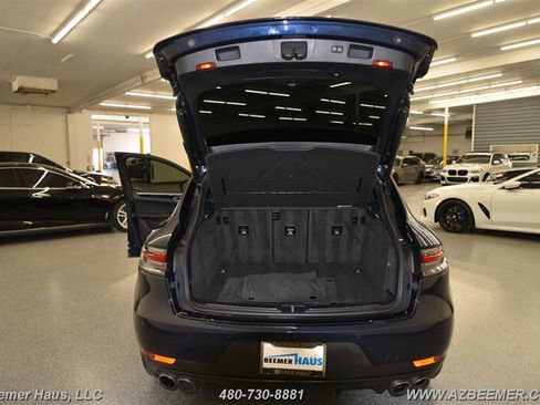 Used 2020 Porsche Macan S image 42