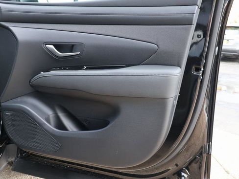 New 2025 Hyundai Santa Cruz Limited image 9