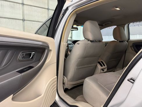 Used 2010 Ford Taurus SEL image 54