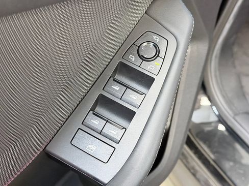 Used 2025 BMW M235i xDrive w/ Premium Package AWD/4WD image 11