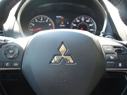 Used 2024 Mitsubishi Outlander Sport ES AWD/4WD image 11