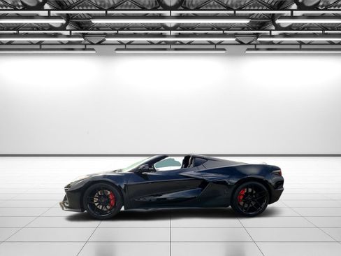 Used 2025 Chevrolet Corvette Z06 image 6