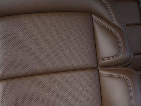 New 2026 Lincoln Navigator L Reserve AWD/4WD image 16