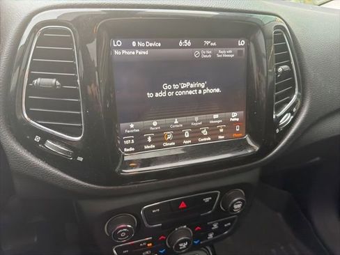 Used 2020 Jeep Compass Limited AWD/4WD image 22