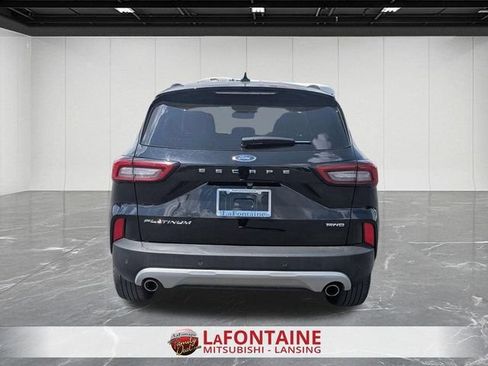 Used 2024 Ford Escape Platinum AWD/4WD image 4