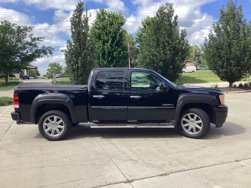 Used 2012 GMC Sierra 1500 Denali AWD/4WD image 5