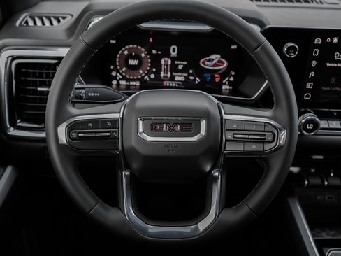 New 2026 GMC Canyon Elevation w/ Convenience Package image 20