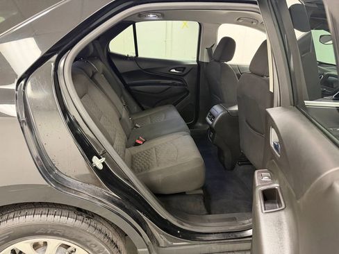 Used 2021 Chevrolet Equinox LT FWD image 13