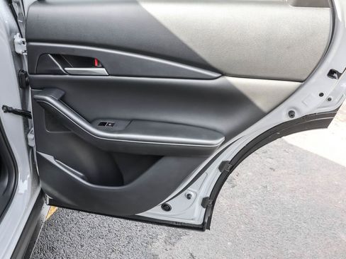 New 2026 MAZDA CX-30 AWD 2.5 S w/ Select Sport Pkg image 39