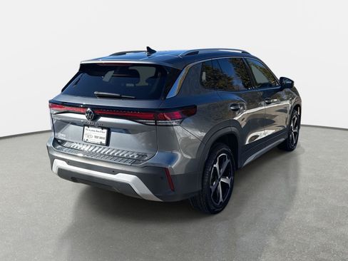 New 2026 Volkswagen Tiguan SE image 5