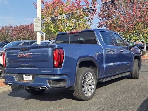 Used 2026 GMC Sierra 1500 Denali w/ Denali Reserve Package image 4