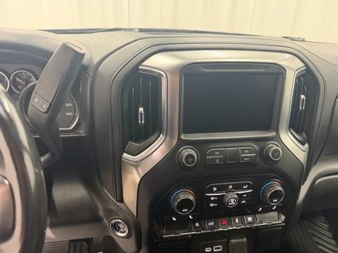 Used 2021 Chevrolet Silverado 1500 LT w/ Bed Protection Package AWD/4WD image 15