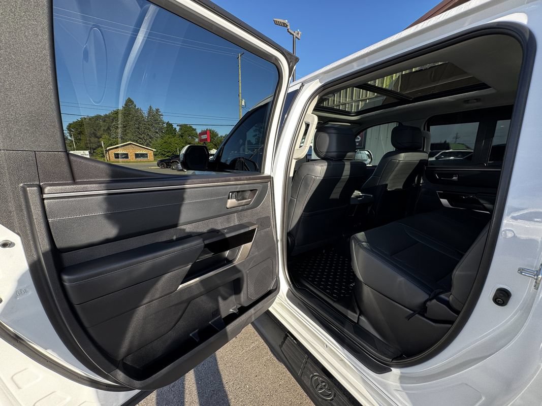Used 2022 Toyota Tundra Limited AWD/4WD image 41