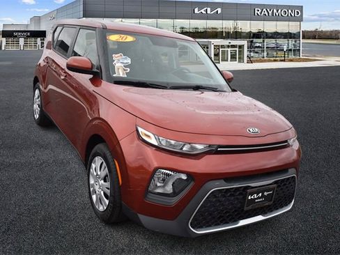 Used 2020 Kia Soul LX image 9