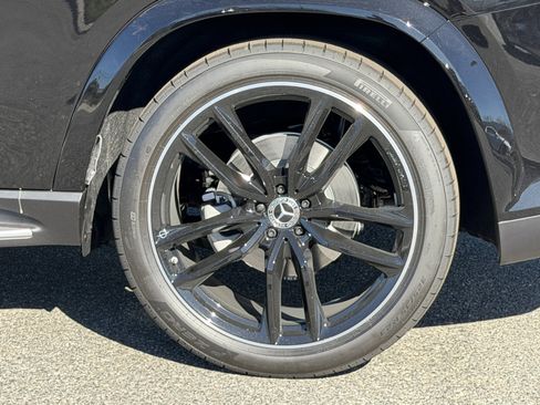 New 2026 Mercedes-Benz GLS 450 4MATIC image 15