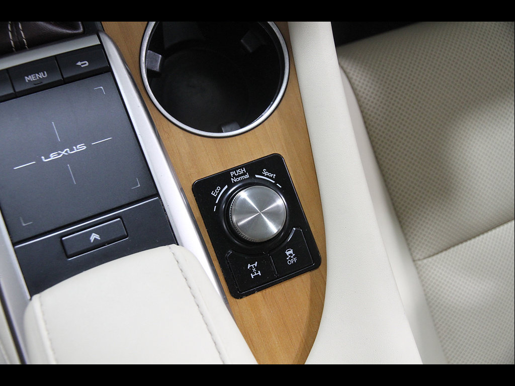 Used 2020 Lexus RX 350 AWD w/ Premium Package image 16