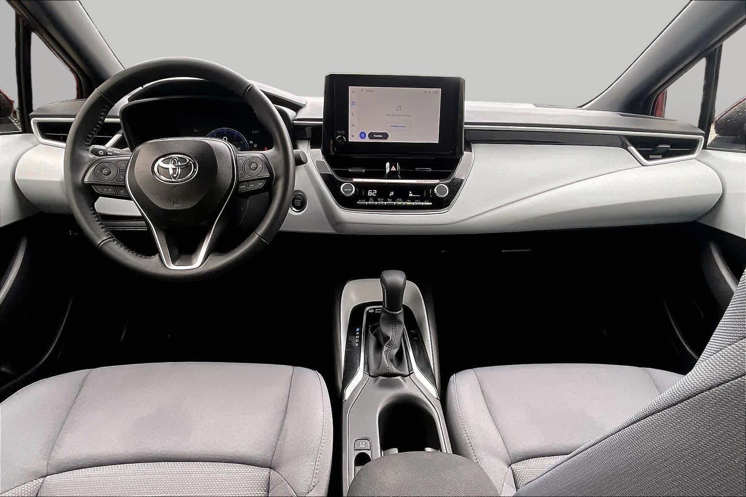 Used 2026 Toyota Corolla SE FWD image 15