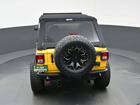Used 2021 Jeep Wrangler Unlimited Rubicon AWD/4WD image 38