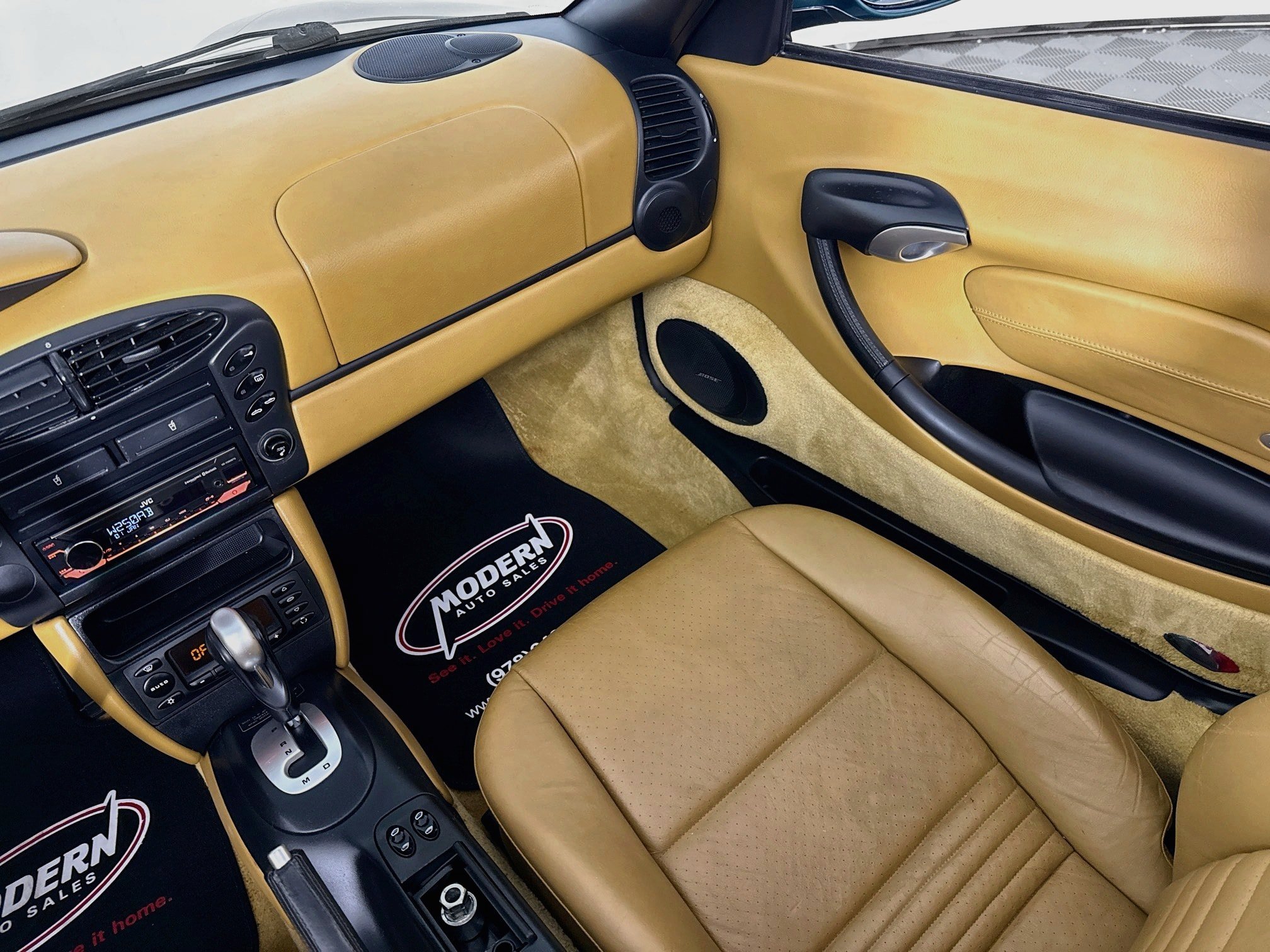 Used 2002 Porsche Boxster RWD image 30