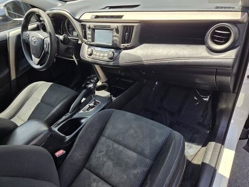Used 2015 Toyota RAV4 XLE FWD image 13