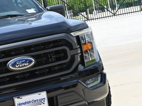 Used 2023 Ford F150 XLT w/ Equipment Group 302A High RWD image 10