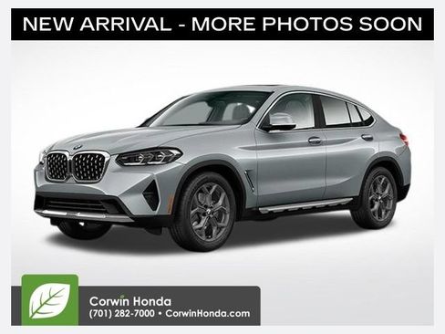 Used 2023 BMW X4 xDrive30i w/ M Sport Package AWD/4WD image 1