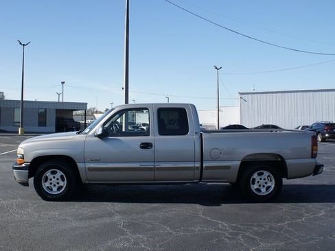 Used 2002 Chevrolet Silverado 1500 LS image 7