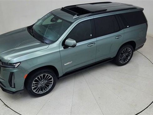 Used 2023 Cadillac Escalade V image 87