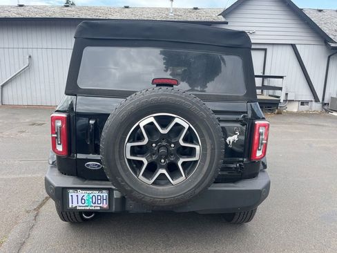 Used 2024 Ford Bronco Outer Banks AWD/4WD image 6